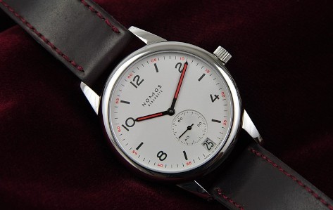 上海修理NOMOS保养服务中心(NOMOS表佩戴事项)